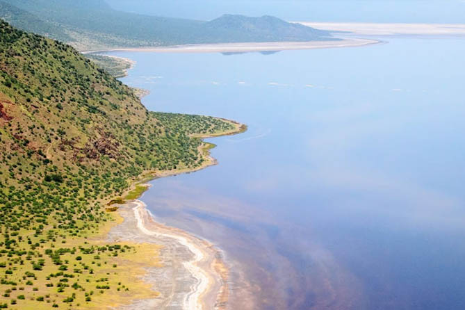 Lake Eyasi landscape and local surroundings