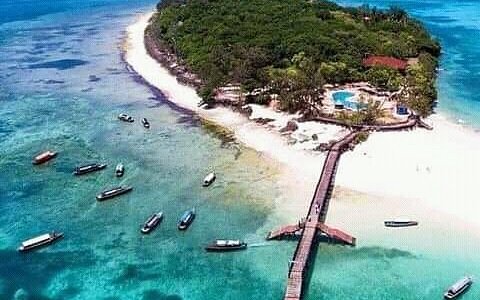 Zanzibar beach experience